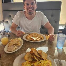 Frühstück im House of Omlette