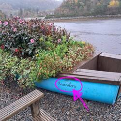 Gairloch has a great 200m sitooterie along the harbour