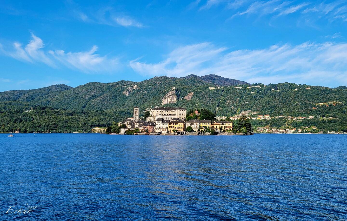One last view of Isola di San Giulio before we bid farewell to Orta — Italy.