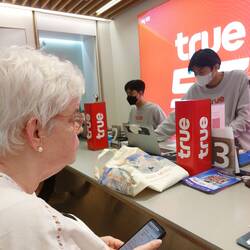 Gleich am ersten Tag Verlängerung des Mobilfunkvertrages