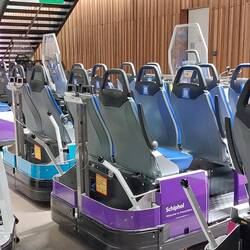 Flughafen Amsterdam: Carts für diejenigen, die Unterstützung benötigen