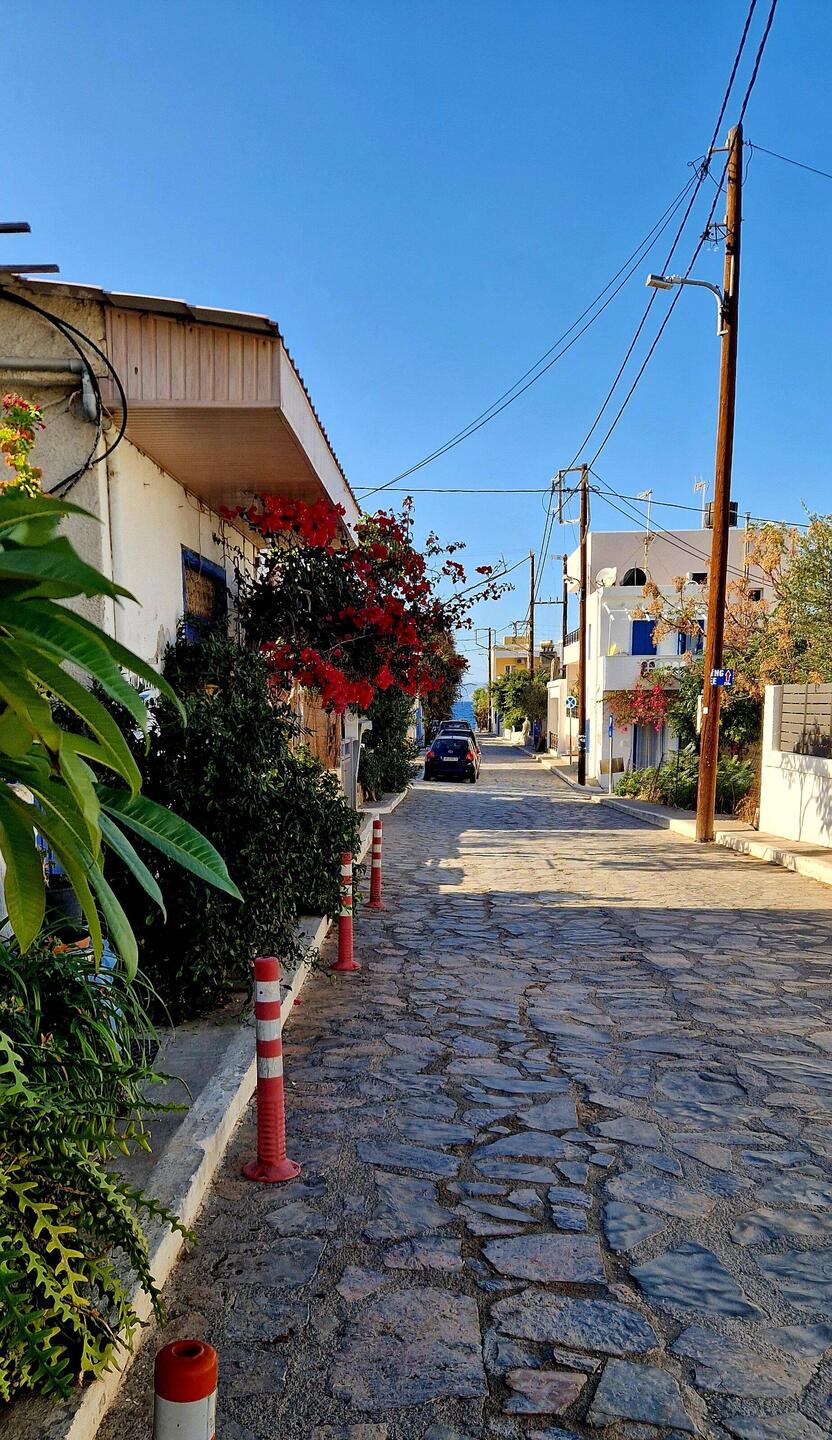 Die Dorfeinfahrt nach Móchlos