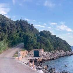 ..mein Mann hat es sich nicht nehmen lassen hier runter zu fahren 😎 und wir bleiben 🚐🌅🫠