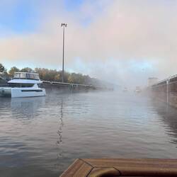 A misty mooring at Coffeeville. We drink our coffee as the others arrive.
