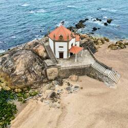 Watersedge Pedra Chapel