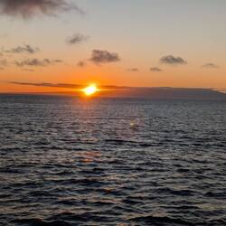 The sunsets on the equator last less than 5 minutes from one edge of the sun to the other.