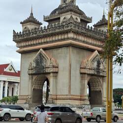 Mini Arc de Triomphe built to celebrate overthrowing the french