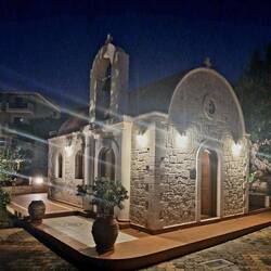 Direkt neben dem Pool