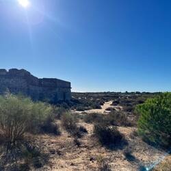 Nearby was the old fortaleza, now in ruins