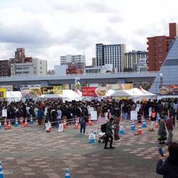 Culture day ramen market stalls. Big queues