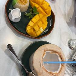 Mittagessen am Flughafen