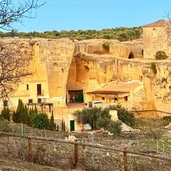 Des maisons troglodytes