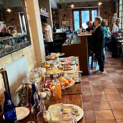 Remnants and coffee-machine supplicant