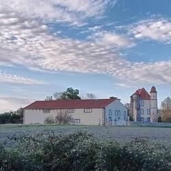 Mitten im nirgendwo: ein Schloss