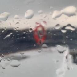 Es bläst, regnet und gewittert..