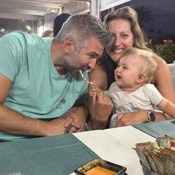 haha, Papa is so lustig