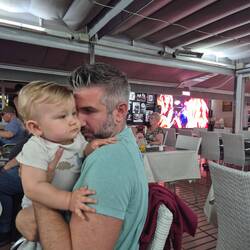 die Videowall im Hintergrund 🤣