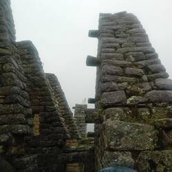 On older buildings and like in Ollantaytambo, the stone pegging has remained