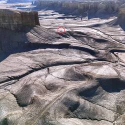 Wir sind kaum erkennbar in der unendlichen Weite