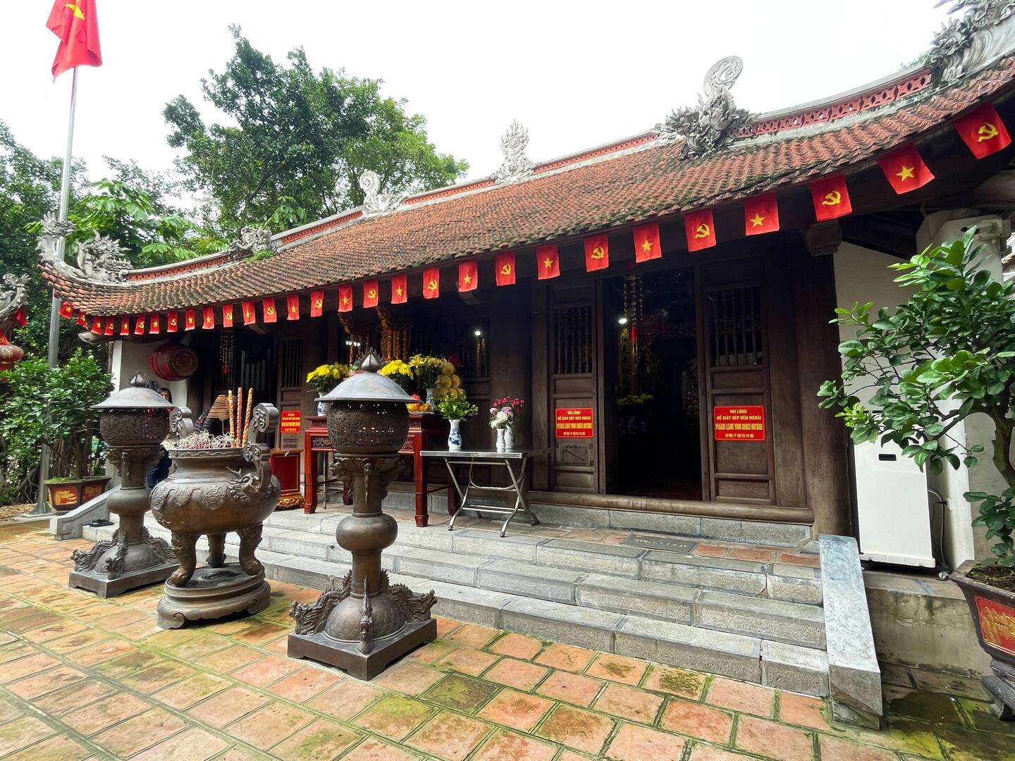 Small temple along the water