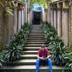 Mui waiting for me to join him for a stroll in the gardens — Isola Bella, Stresa.