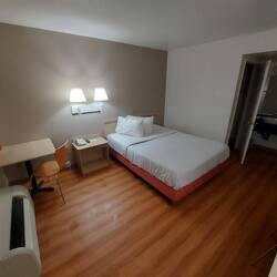 Roomtour des Grauens.