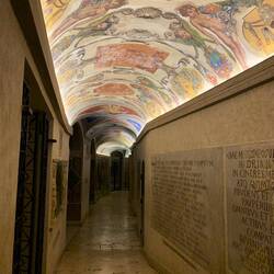 A passage in the popes' tombs