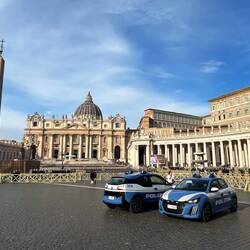 Early morning Vatican visit