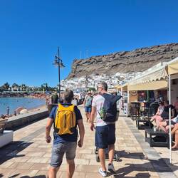 Die Männer gehn voran