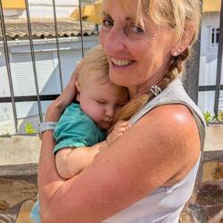 Schlaf-Samsi auf Oma