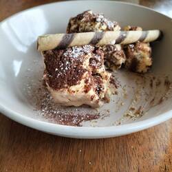 Bij Marios, homemade en deconstucted tiramisu