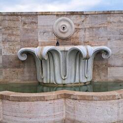 Fontana di piazza Garibaldi