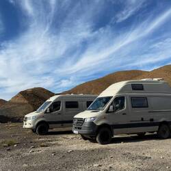 Passhöhe erreicht, wir stehen auf 2260m!