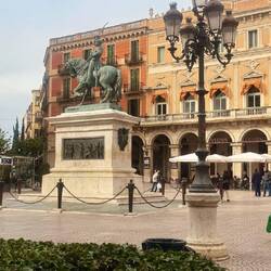 La place Prim centre de Reus