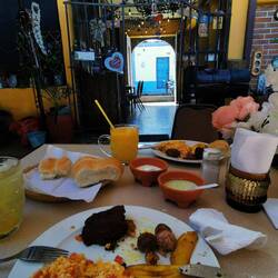 Beide Frühstück für 4€