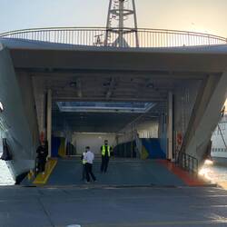 The jaws of the other ferries