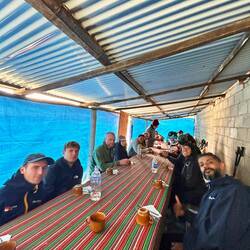 Warten aufs Mittagessen