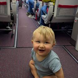 hehehe, hier krabbeln ist super