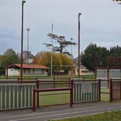 ...gleich neben dem Stellplatz ...