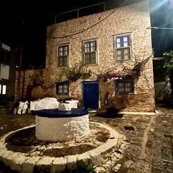 Clift-Johnston house- about 50m from hotel