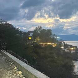 ..hier Essen wir 🫠