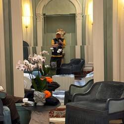 ...und hier die Wahrheit des "Altertums". Verzerrt, bedeckt, aber immer noch im "Rahmen" 😌