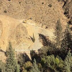 Mutige Baggerführer gesucht 😬😵‍💫 - Ausbau der Passstraße