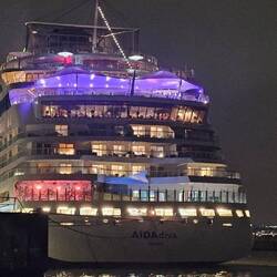 Oben ist die Laneibar zu sehen.