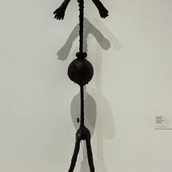 Picasso sculpture of pregnant woman