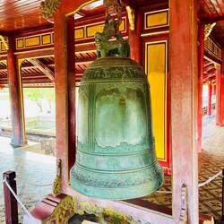 Glocke für die Ansprache des Königs