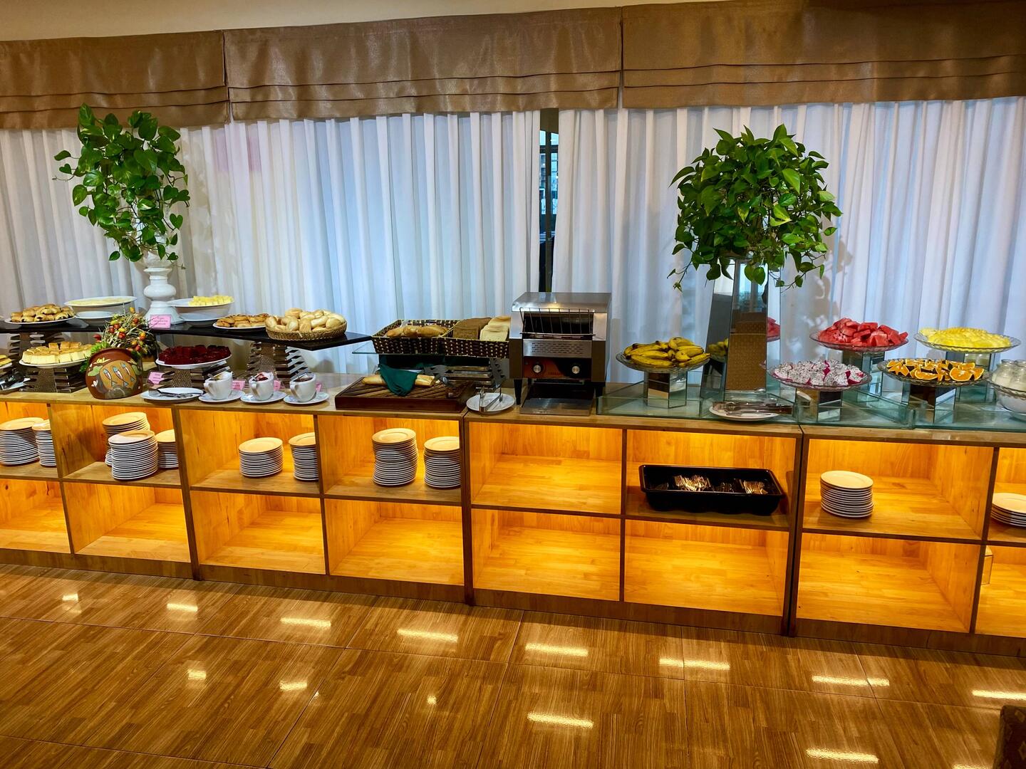 Ein Teil des Frühstücks-Buffets