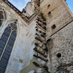 Einen alten Turm wollte man auch integrieren...