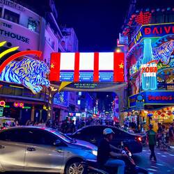 Die lauteste Straße hier 😱