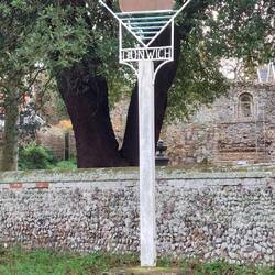Dunwich village sign